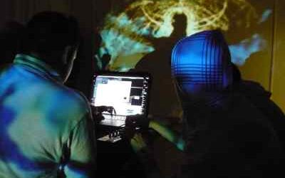 Nyilvános VJ szakkör a City Art Műhely keretében, a Békásmegyeri Közösségi Házban