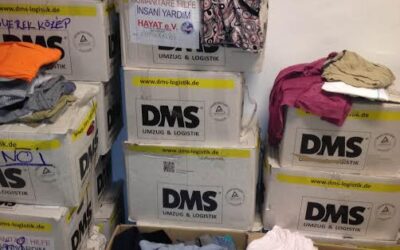 Nagy mennyiségű adományruhát kaptunk